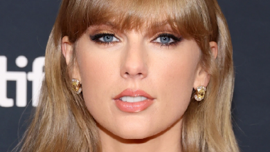 Taylor swift teeth